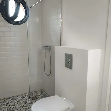 Hovirag Apartment Balatonalmadi